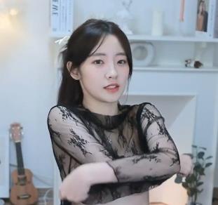 韩国可爱美女舞蹈主播